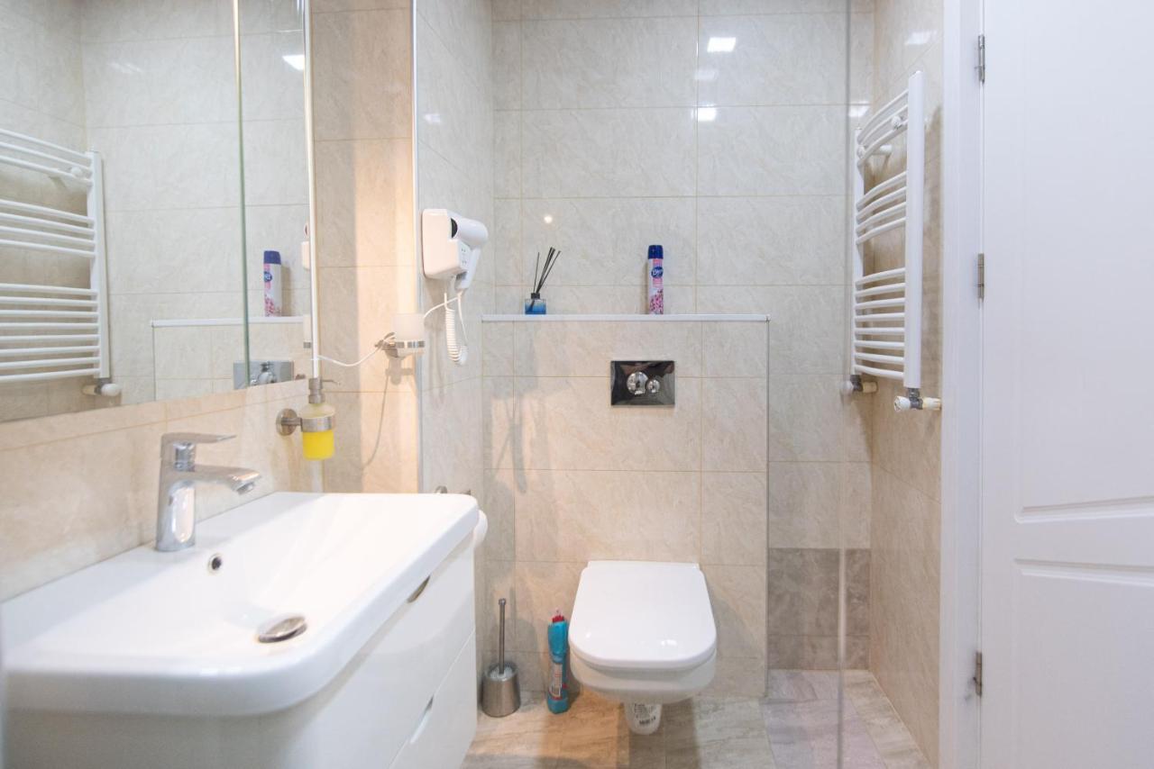 Very Fast Wifi And Own Park Place!! Gudauri Exterior foto