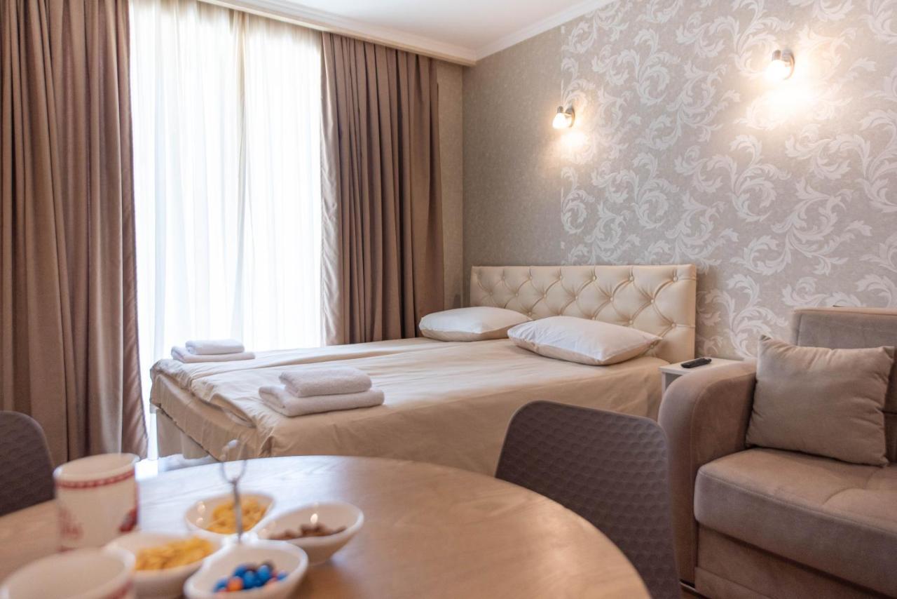 Very Fast Wifi And Own Park Place!! Gudauri Exterior foto
