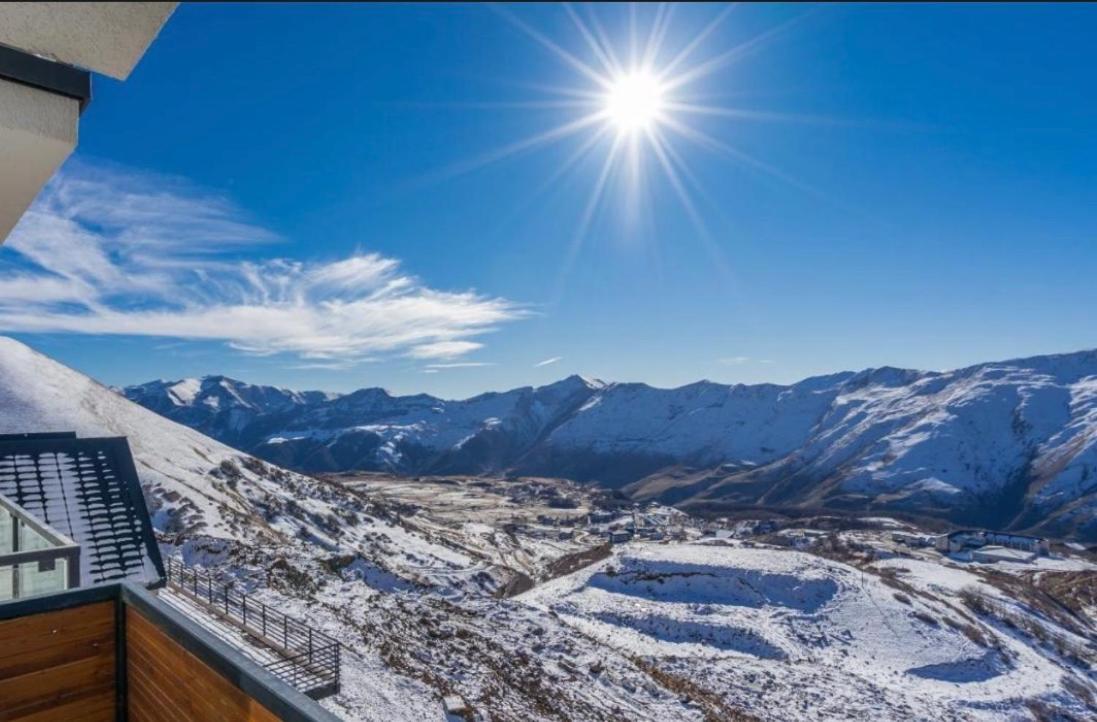 Very Fast Wifi And Own Park Place!! Gudauri Exterior foto